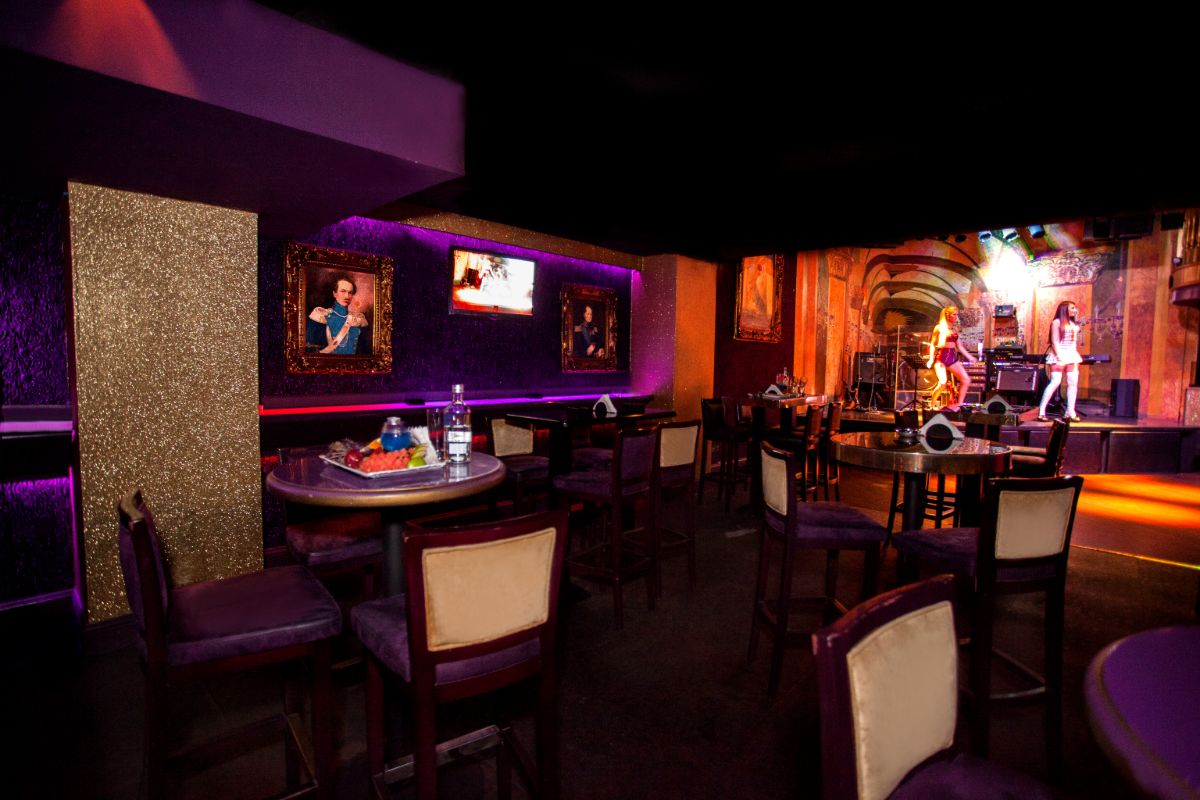 Capitol Hotel Dubai - Nightclub, Arabic Club, Lounge, Russian Nightclub, Russian club